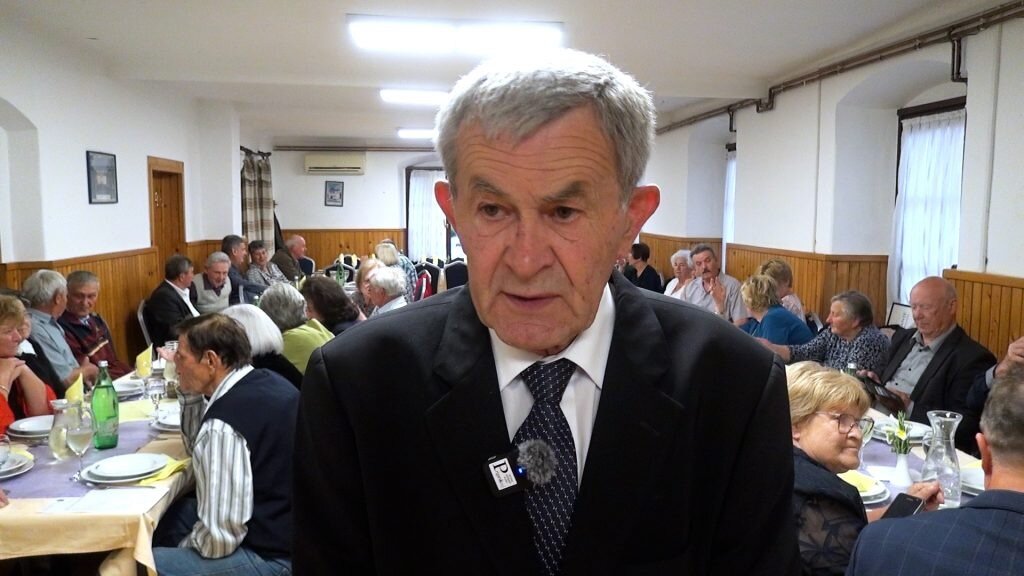 29d37e8d 4e58 47f7 Adbc 2a72bf1362d5