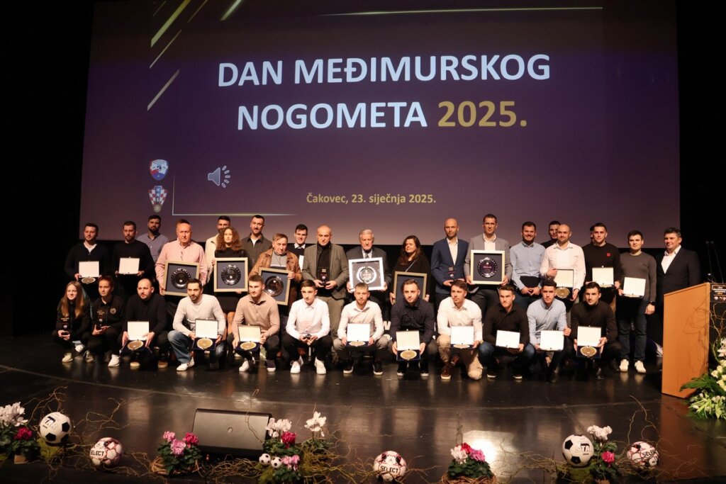 [FOTO] Lovro Zvonarek i Nina Varga proglašeni najboljim nogometašem i nogometašicom u 2024. godini