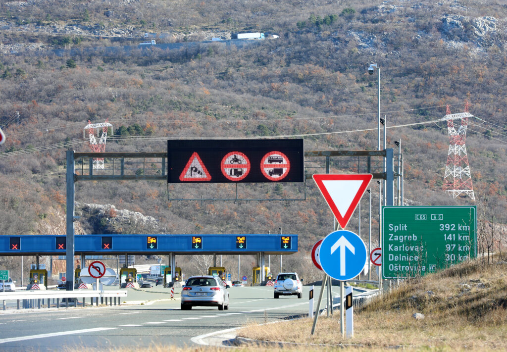 Ograničenja zbog vjetra na A6 i Jadranskoj magistrali