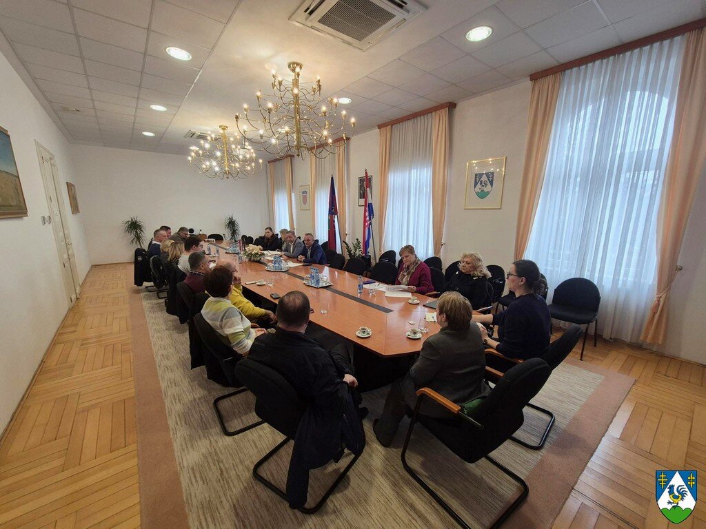 [FOTO] Vijeće za prevenciju Koprivničko-križevačke županije raspravljalo o poboljšanju razine sigurnosti u školama