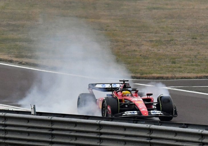 Hamilton tijekom testiranja razbio Ferrarijev bolid, prošao je bez ozljeda