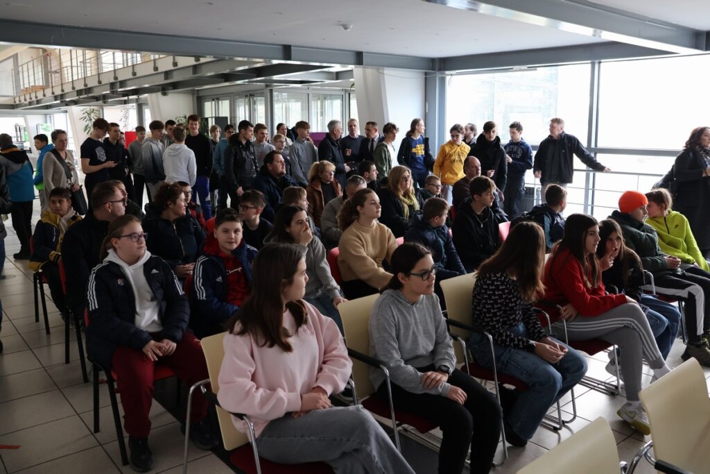 [FOTO] Već 30 godina Međimurje okuplja najbolje mlade informatičare u bogatom programu Zimske škole informatike