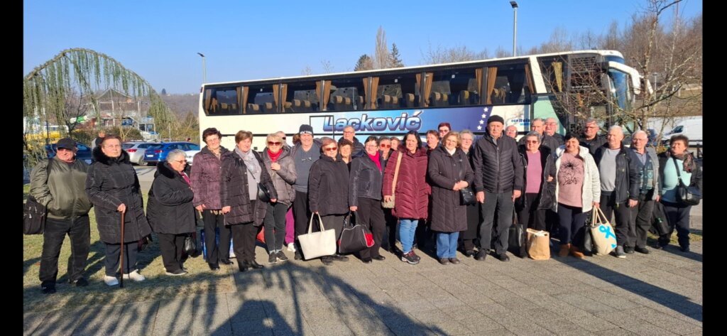 [FOTO] Udruga osoba s invaliditetom grada Vrbovca organizirala jednodnevni izlet