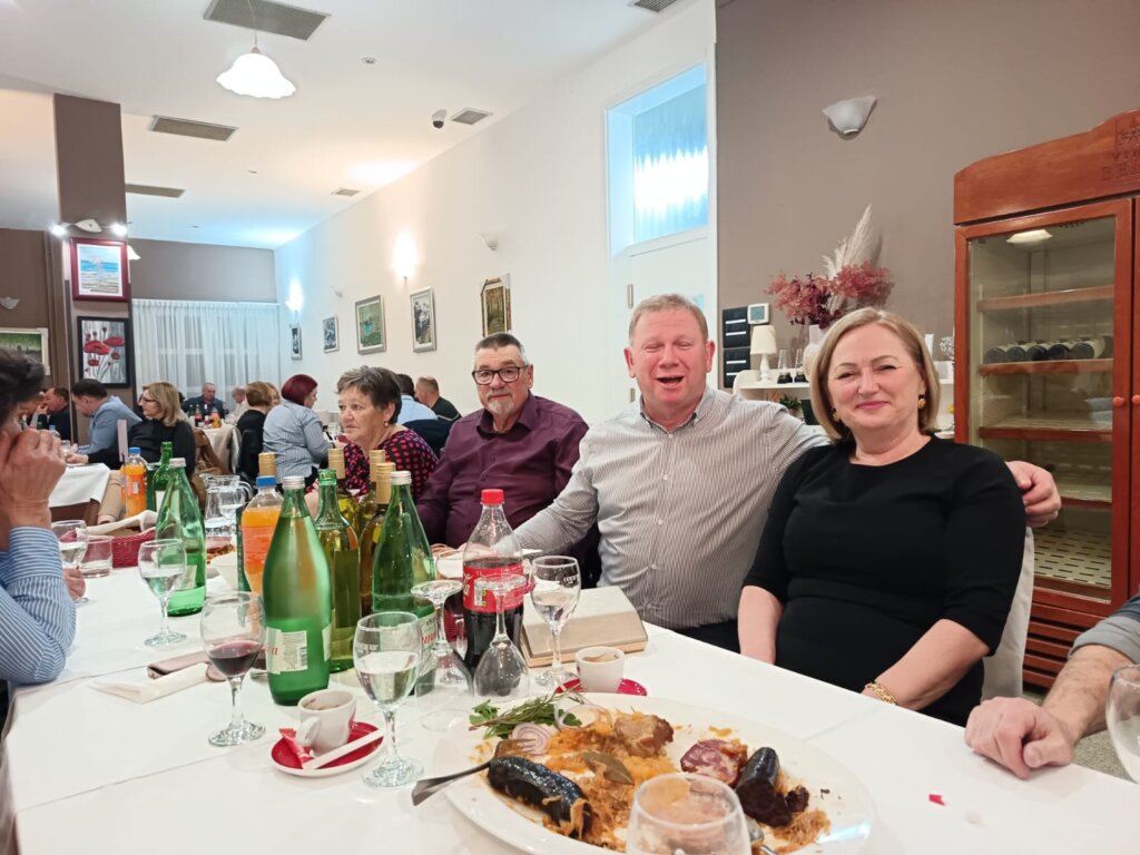 Cb0ddb18 2d39 442c 9b9e B6ae804d276f