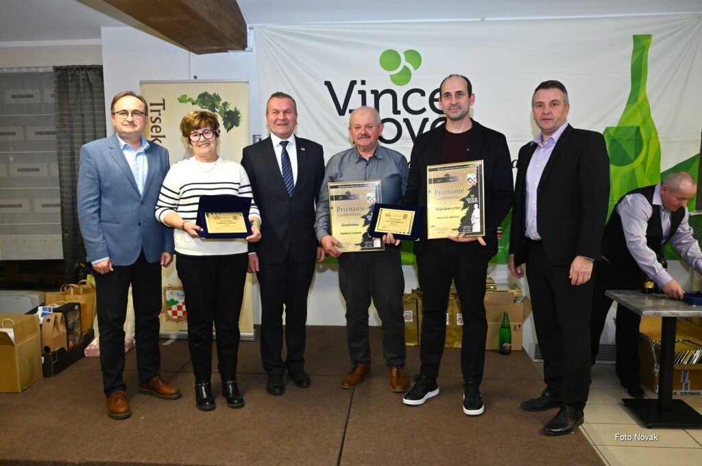 [FOTO] U Ludbregu otvorena najveća izložba mladih vina u Hrvatskoj, proglašeni šampioni i dodijeljeno 129 zlatnih medalja