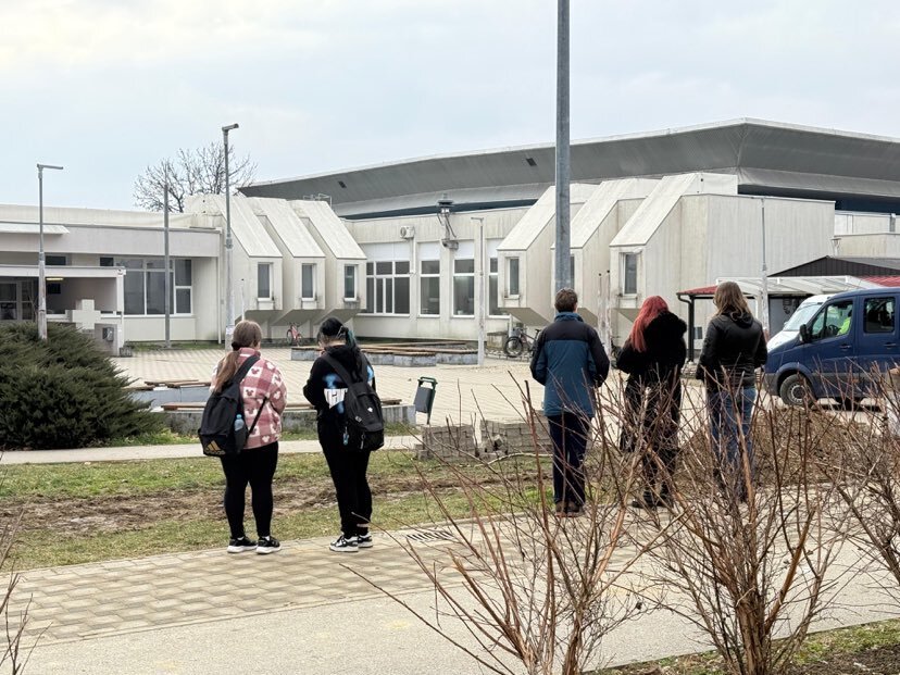 Zbog dojave o bombi evakuirana Srednja škola Koprivnica