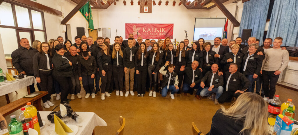 [FOTO] Potkalnički konjari održali redovnu godišnju skupštinu u Kalniku / Načelnik Kešer: Trebamo realizirati spomenik konju