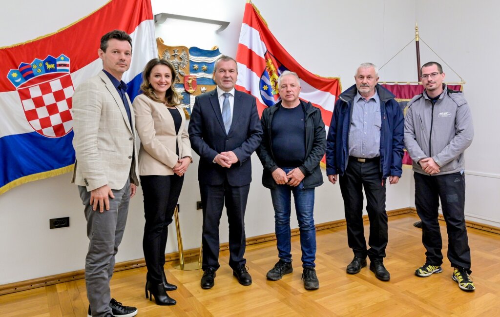 [FOTO] Kreće energetska obnova poslovne zgrade u Ivancu, uskoro pristupačnije korištenje usluga Varaždinske županije i udruga smještenih u prostoru zgrade