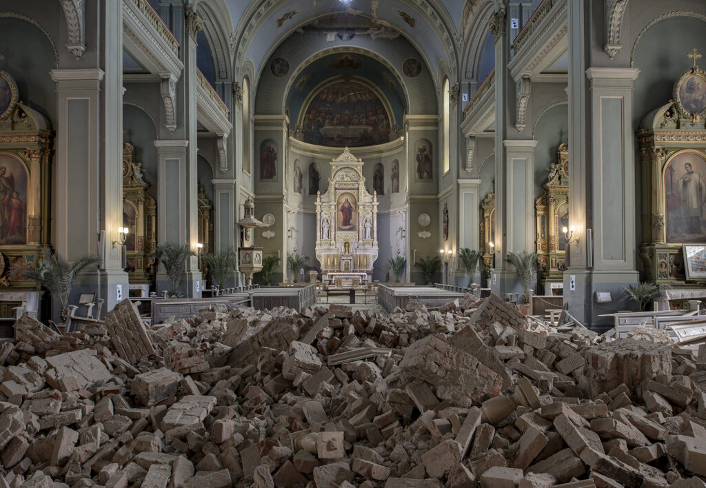 Razrušena Bazilika Srca Isusova