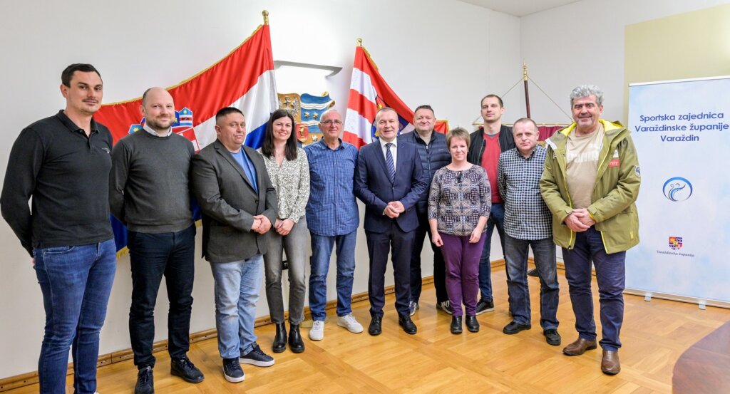 [FOTO] Potpisani sporazumi između Sportske zajednice Varaždinske županije i sportskih klubova