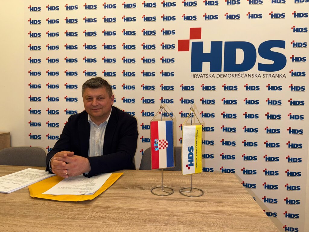 Denis Maksić (HDS) zatražio iz gradskog proračuna 210 tisuća eura za djecu i 200 tisuća eura za umirovljenike