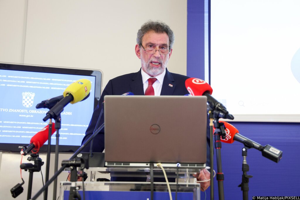 Fuchs: Nema curenja iz CARNET-a, istraga upućuje na vanjski izvor
