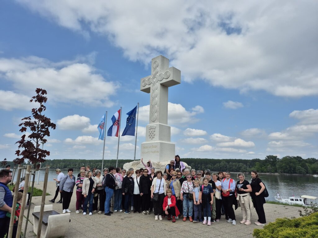 Udruga žena oboljelih od raka dojke Sv. Margareta iz Dubrave na izletu u Vukovaru
