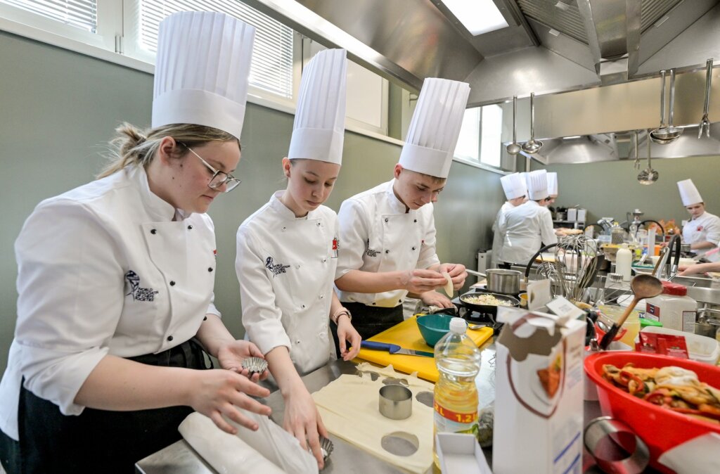 Gospodarska Skola (19) (1)