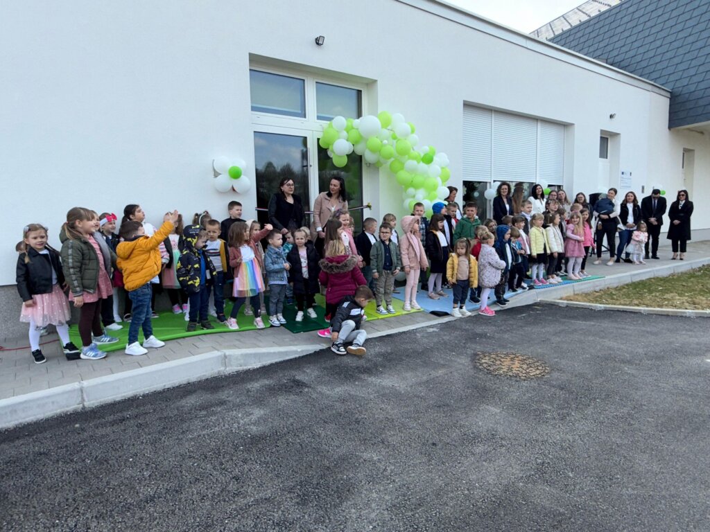 Photo 2025 04 09 16 07 49 1