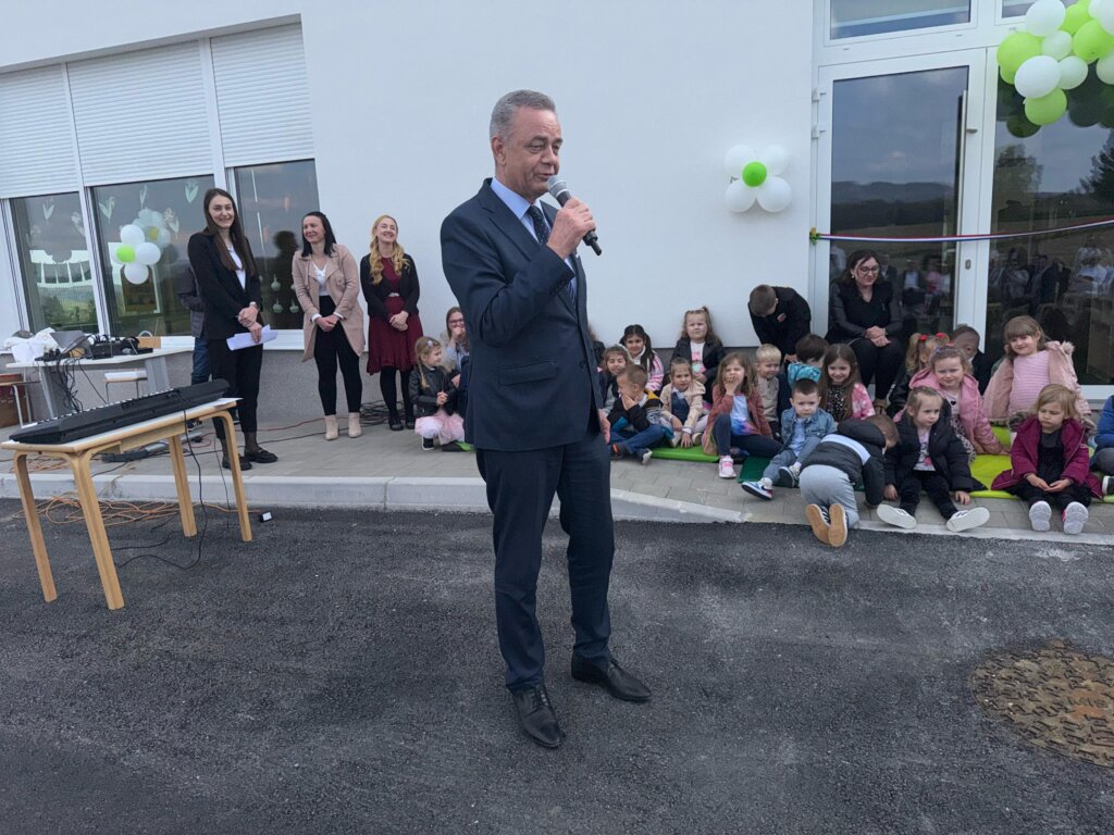 Photo 2025 04 09 16 08 35