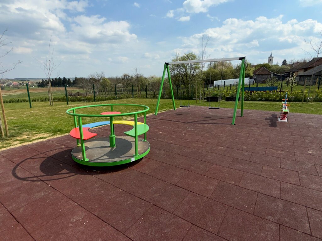 Photo 2025 04 09 16 08 52