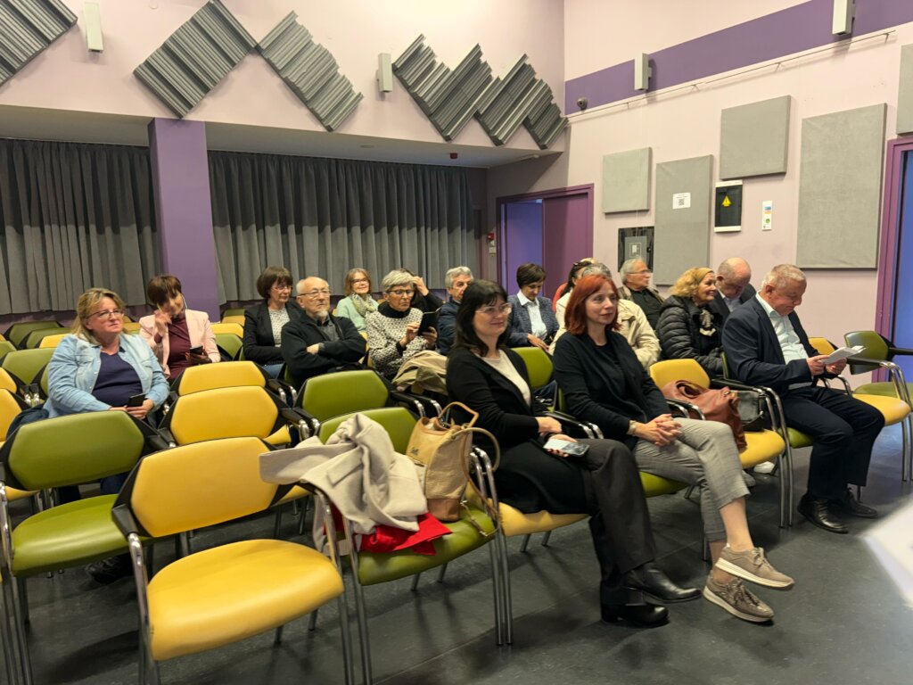 Photo 2025 04 09 18 55 09 1