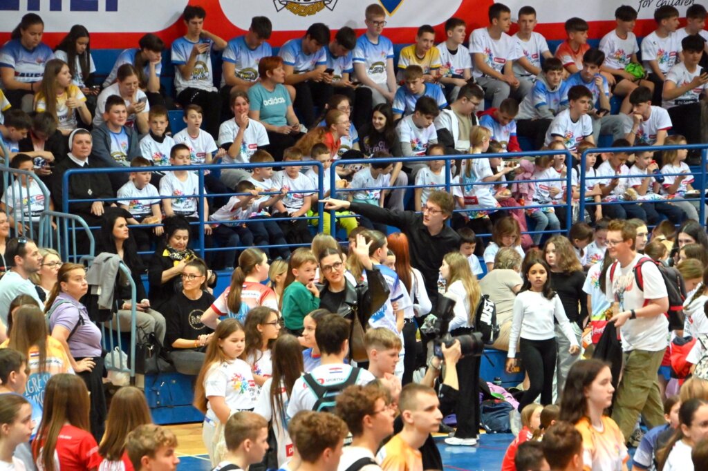 Photo 2025 04 24 13 02 34