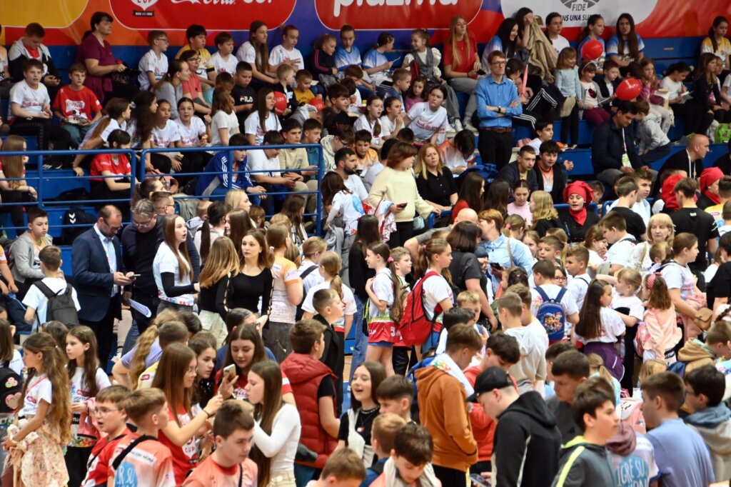 Photo 2025 04 24 13 02 37