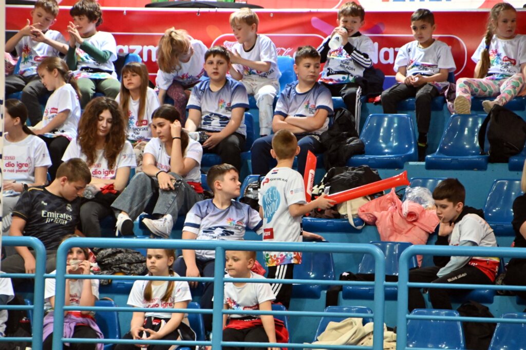 Photo 2025 04 24 13 02 41(5)