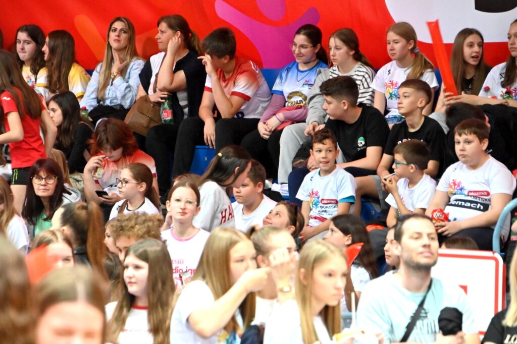 Photo 2025 04 24 13 03 01(2)