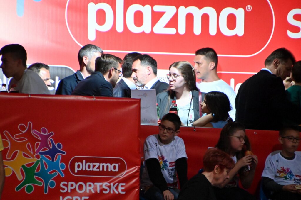 Photo 2025 04 24 13 03 01(5)