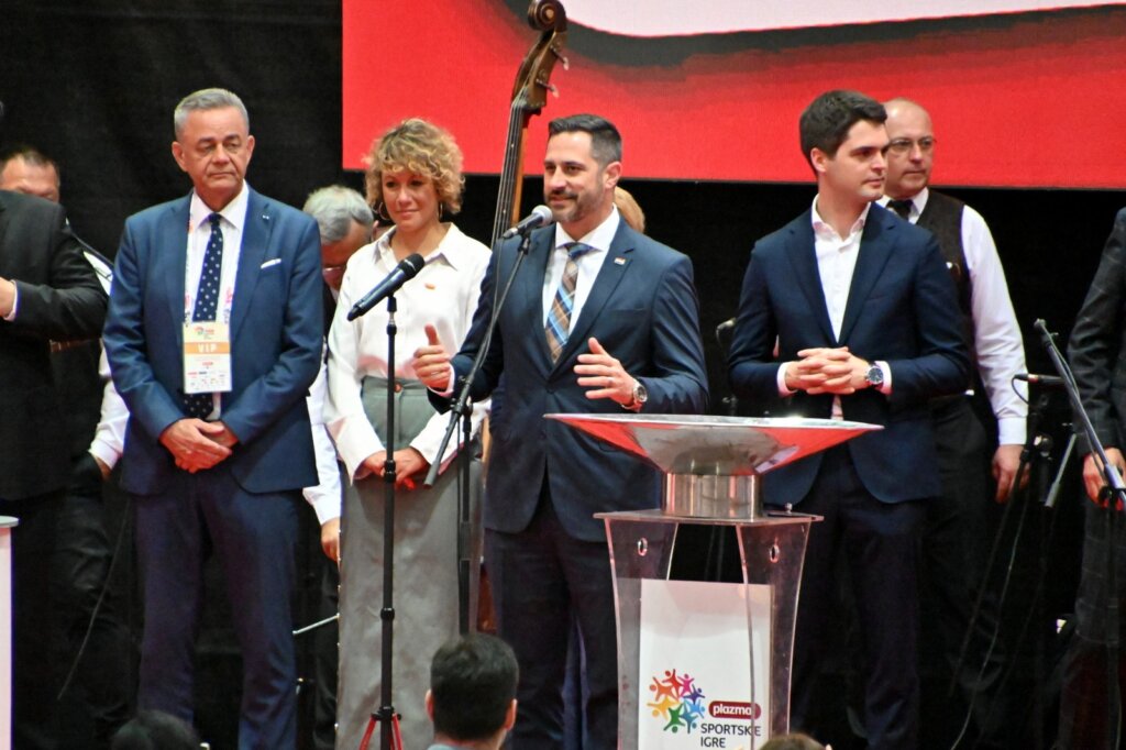 Photo 2025 04 24 13 03 29(9)