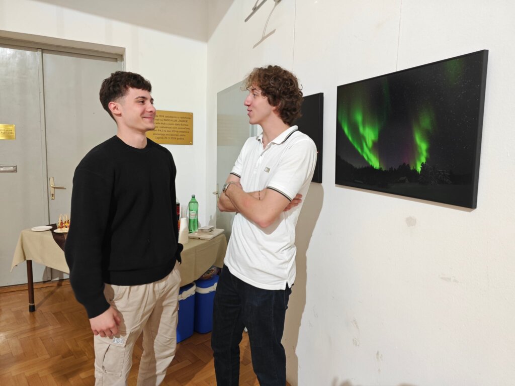 Att.nmgyukhtvtkveax6hh01z Aesqnghrp2i3iluamdwrg