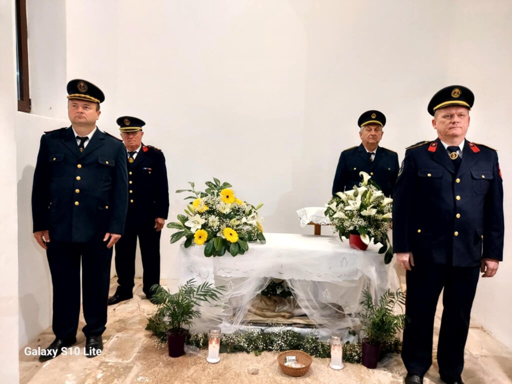 Att.ygnqydv2e5oumepz S0dweub 4dpgy Jdyjux Dxob4.dat