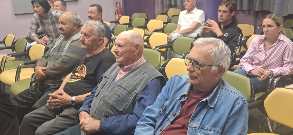 C05eb849 7ba1 4061 83bd B0b3fa3943f7