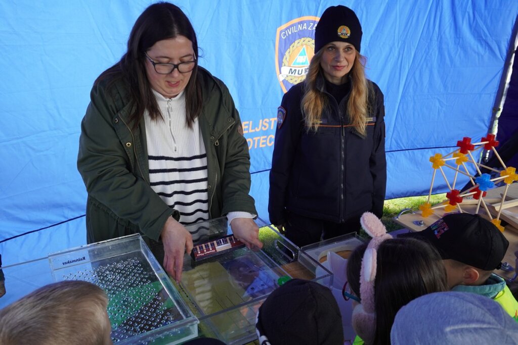 Civilna Zastita Lk (11)