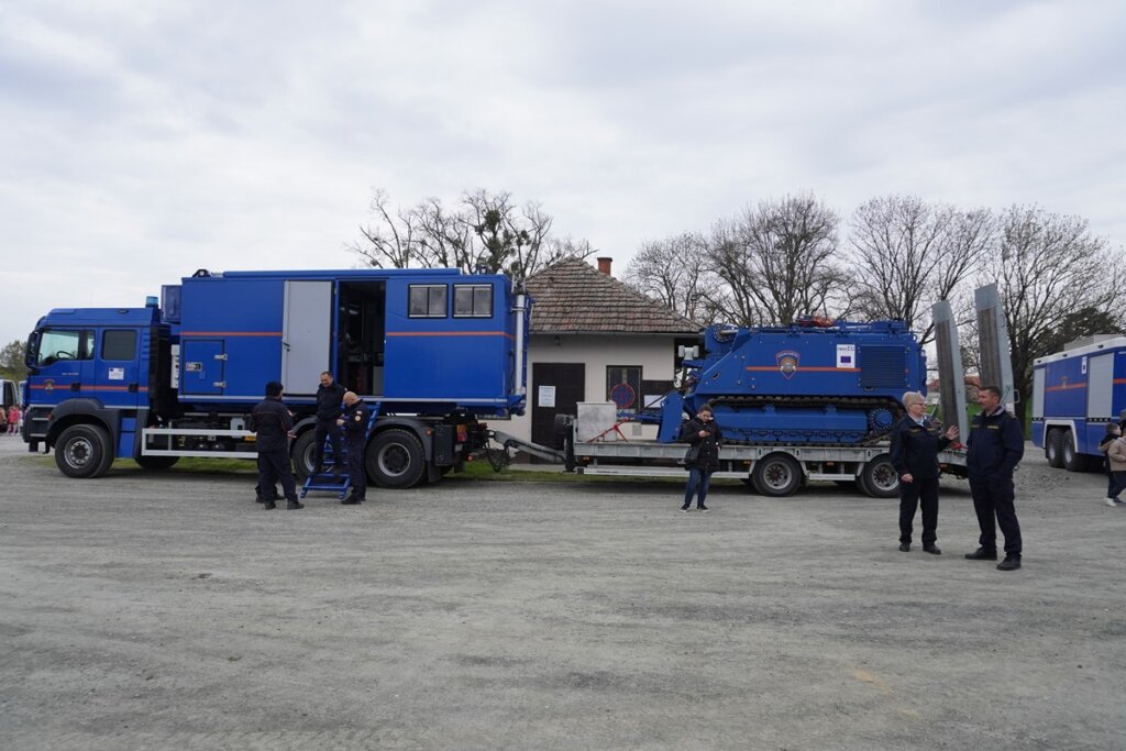 Civilna Zastita Lk (13)