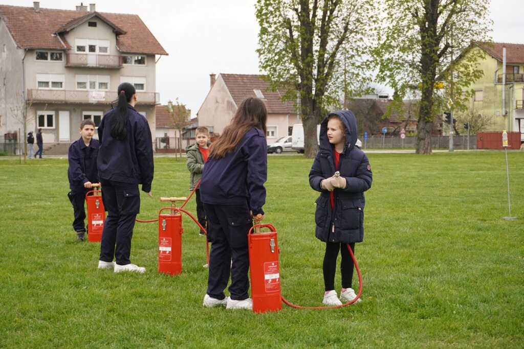 Civilna Zastita Lk (39)