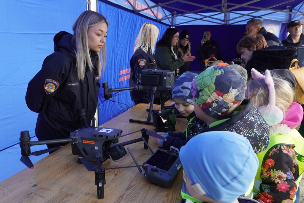 Civilna Zastita Lk (8)