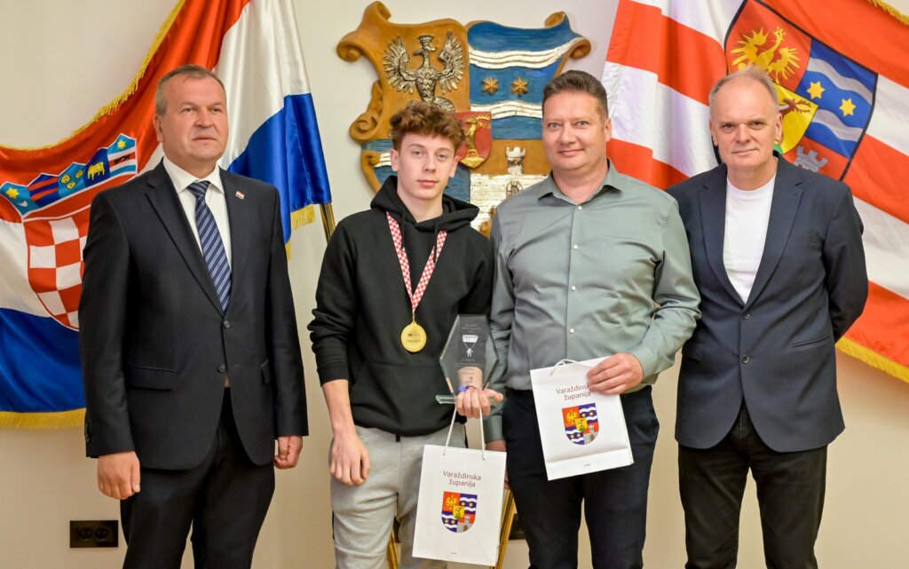 Drzavni Prvak Soboslikarstvo David Ricko World Skills 2025