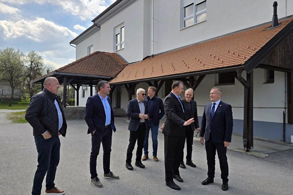 Gnm Obilazak Skola 12