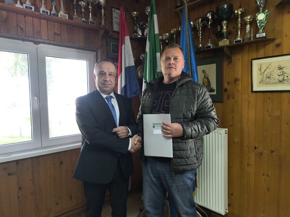 Img 20250416 091544.jpg 648x432 Q85 Subsampling 2