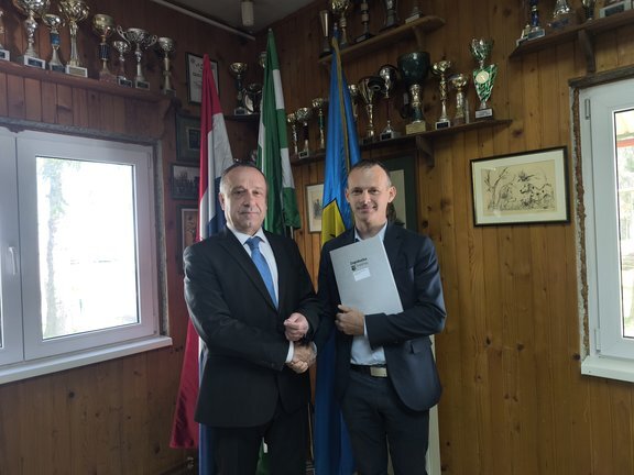 Img 20250416 091627.jpg 648x432 Q85 Subsampling 2