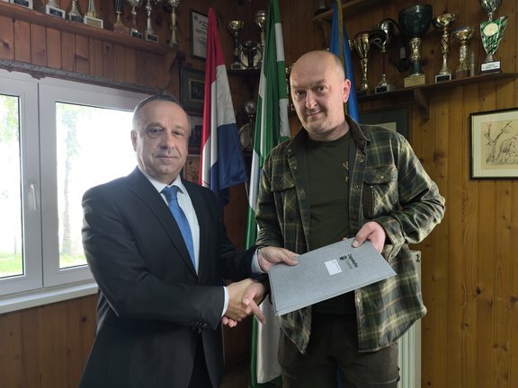 Img 20250416 091730.jpg 648x432 Q85 Subsampling 2