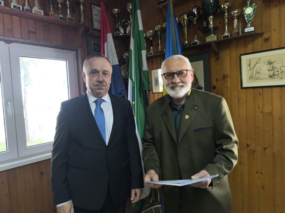 Img 20250416 091808.jpg 648x432 Q85 Subsampling 2