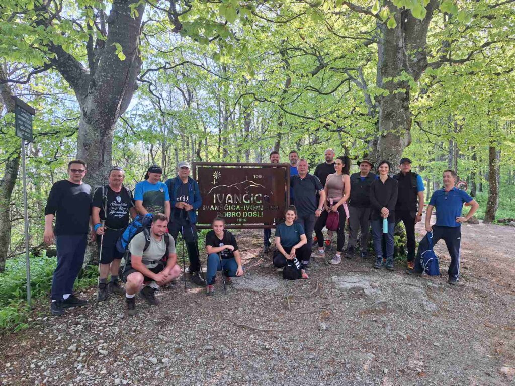 030525 Defibrilator 1