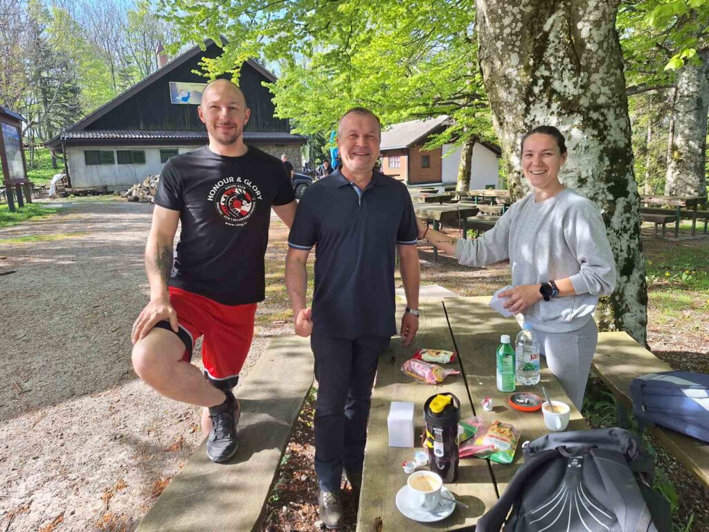 030525 Defibrilator 11