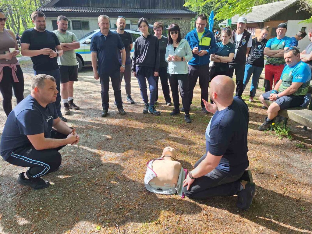 030525 Defibrilator 5