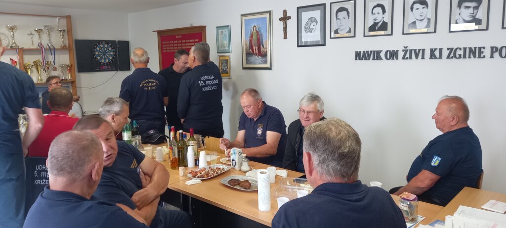 09c7d760 28e9 49f1 86a2 D21c10eb03a6