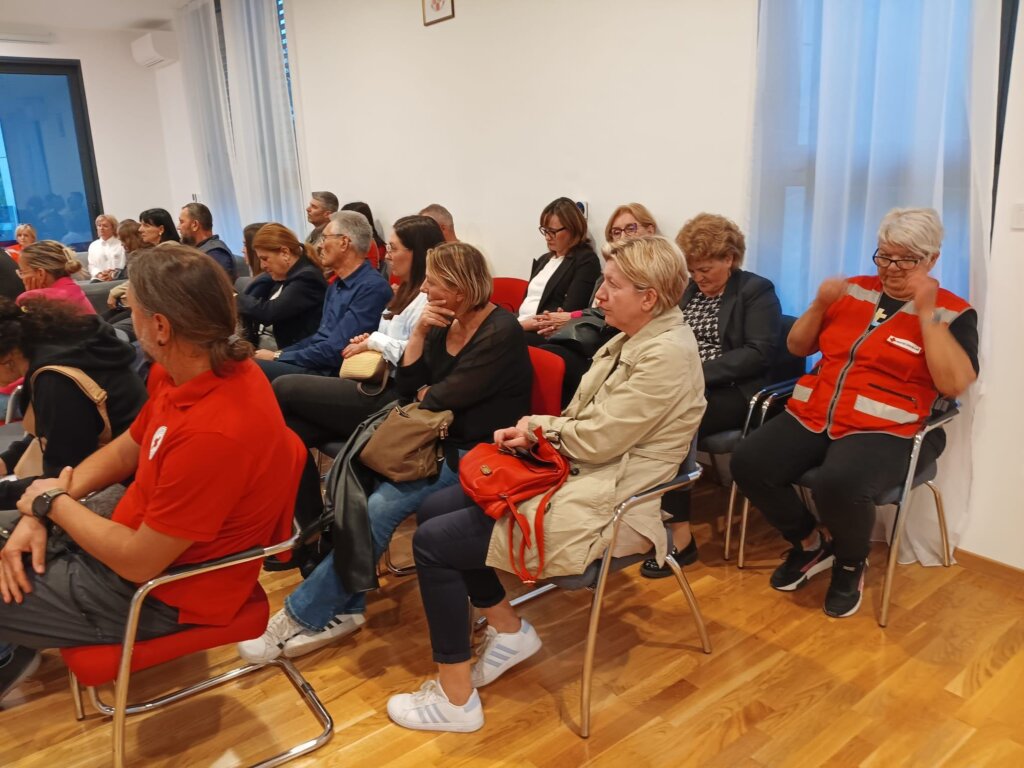 500252252 1937801893693328 2360919988595013393 N