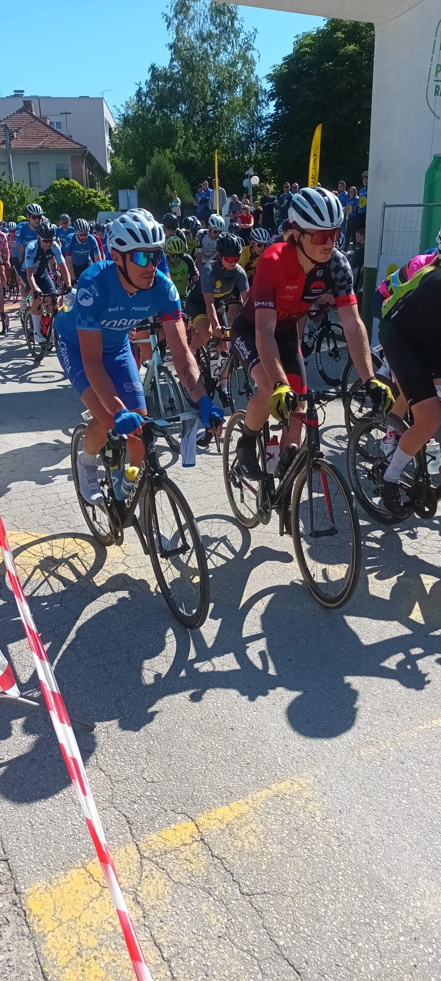 6386920c 6424 4bf6 A7f4 E66cdfbfd646