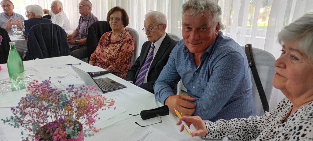 74746c8c 0c9b 48e8 B9a5 03602e57c412