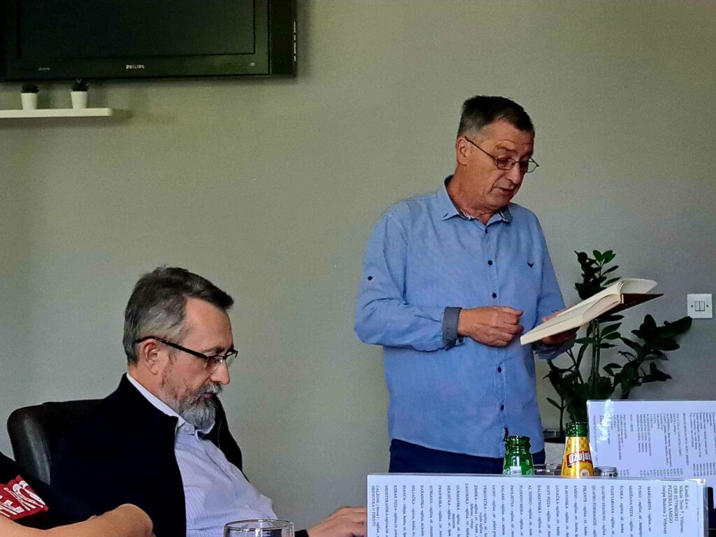 7e8af349 3331 496f 89f5 01352c8a5db3