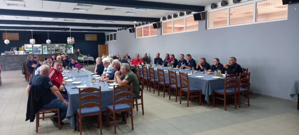 898e2ce8 773c 40d7 Bf38 Cf4fe0b8e025